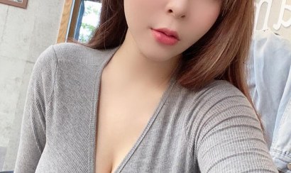 Streamer Chen XiangLing - Vòng 1 gợi cảm cực khủng