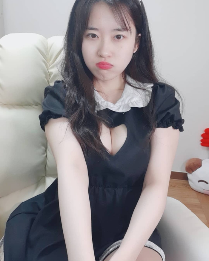 Streamer Soram lộ v&ograve;ng 1