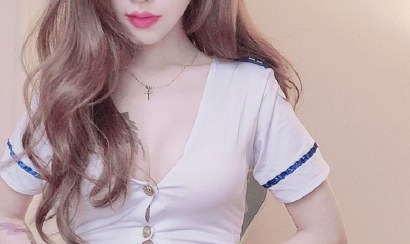 Yoo Hye-di lộ ảnh nóng tống tiền