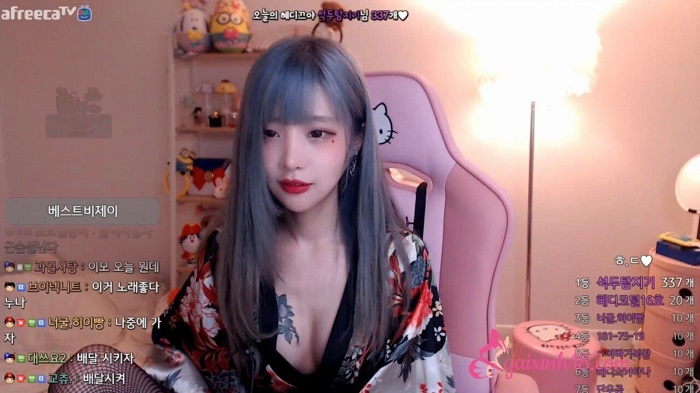Yoo Hye di ảnh n&oacute;ng gợi cảm
