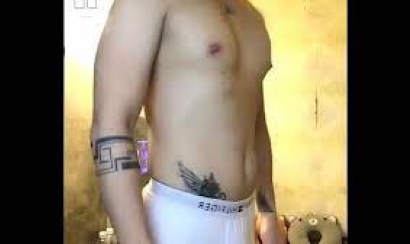 Chương Cố lộ clip nóng trên các trang web đen gây sốc.