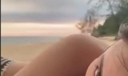 [CÓ LINK] Vũ Thị Anh Thư lộ clip trong bồn tắm và bãi biển