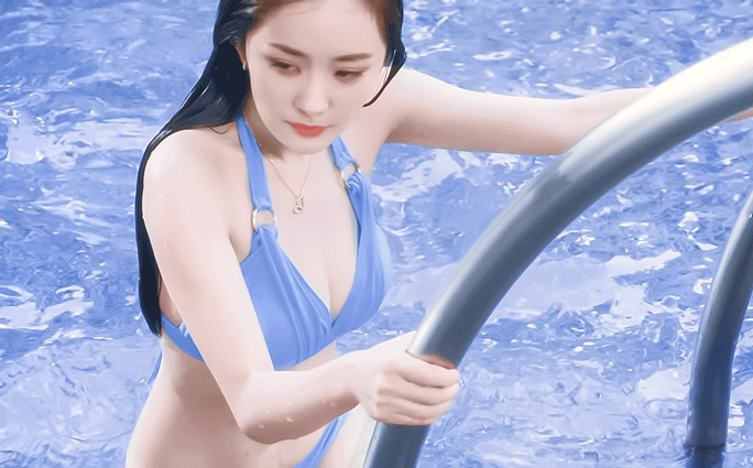 Dương Mịch bikini