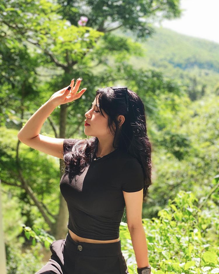 Hường Bear lộ clip