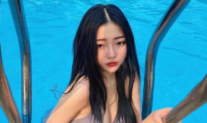 Streamer Linh ChiChan lộ ảnh nóng mát mẻ, gợi cảm 