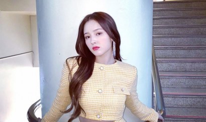 Nancy lộ ảnh nóng nhạy cảm tại phòng thay đồ