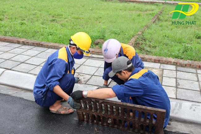 Dịch vụ nạo v&eacute;t cống tho&aacute;t nước Hưng Ph&aacute;t uy t&iacute;n h&agrave;ng đầu