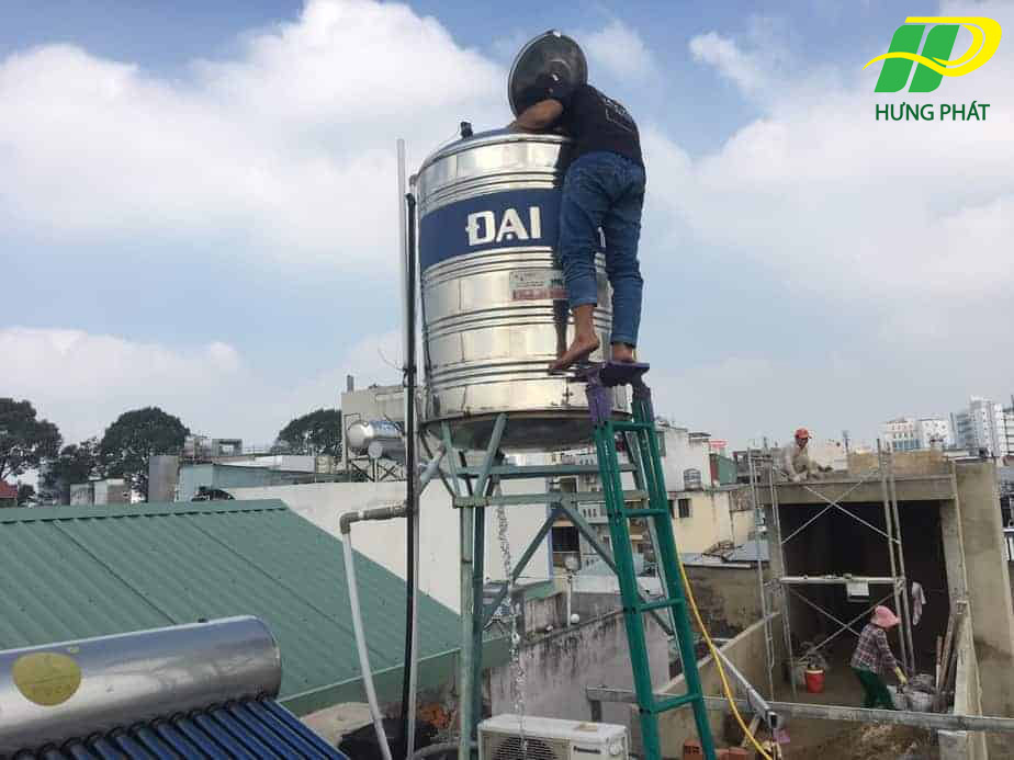 Quy tr&igrave;nh vệ sinh bồn nước chuy&ecirc;n nghiệp