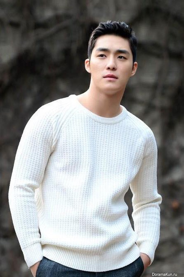 Seo Ha Joon lộ clip nóng