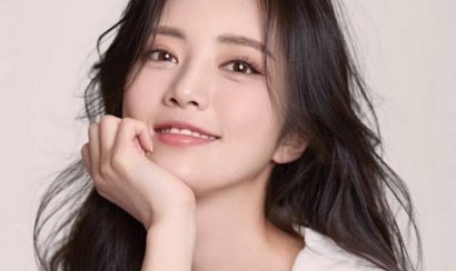 Full clip nóng streamer Dami lộ ngực trắng nõn ngay trên sóng