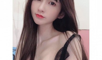 Streamer Vivian Tạ Duy An lộ ảnh nóng bị quay lén tại nhà