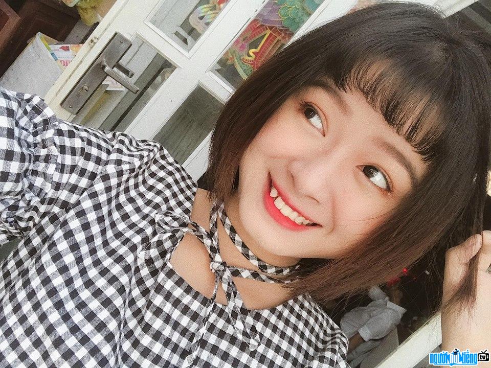 Đ&oacute;a Nhi phi&ecirc;n bản Việt lộ clip