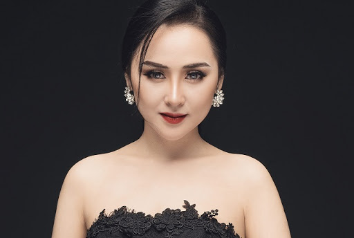 Đ&oacute;a Nhi phi&ecirc;n bản Việt lộ clip